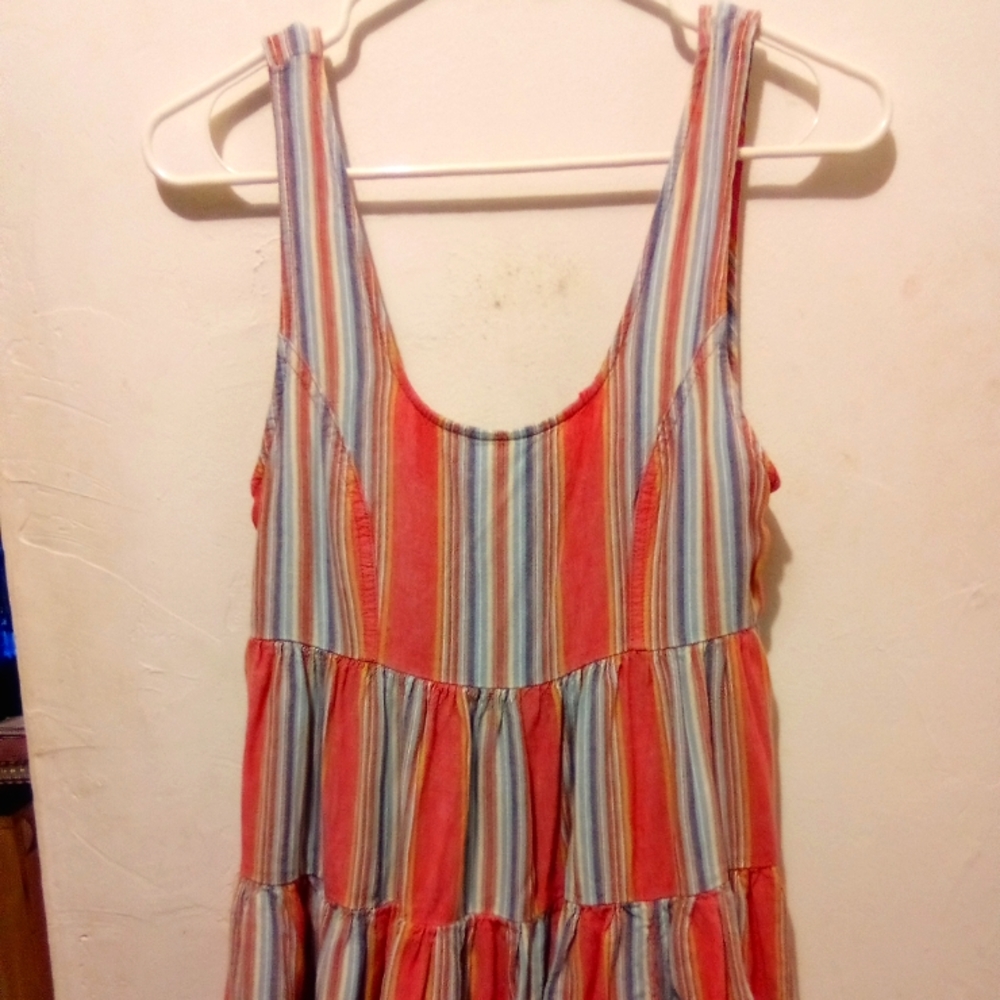 American Eagle Women's Stripe Tank Top. Pink Size Small